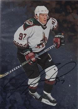 1998-99 Be a Player - Autographs #107 Jeremy Roenick Front