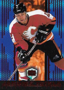 1998-99 Pacific Dynagon Ice - Red #27 Jarome Iginla Front