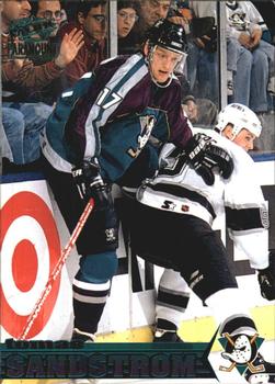 1998-99 Pacific Paramount - Emerald #6 Tomas Sandstrom Front