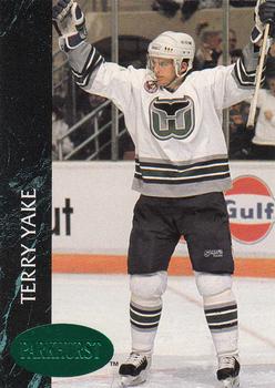 1992-93 Parkhurst - Emerald Ice #293 Terry Yake Front