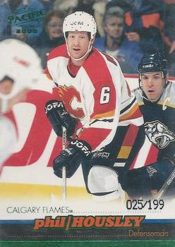 1999-00 Pacific - Emerald Green #56 Phil Housley Front