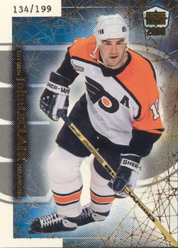 1999-00 Pacific Dynagon Ice - Gold #147 John LeClair Front