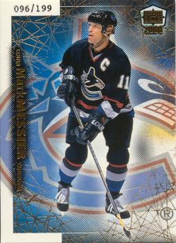 1999-00 Pacific Dynagon Ice - Gold #194 Mark Messier Front