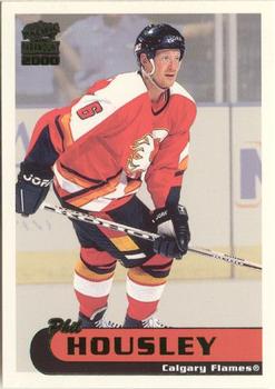 1999-00 Pacific Paramount - Emerald #39 Phil Housley Front