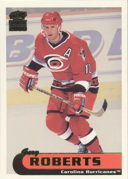 1999-00 Pacific Paramount - Emerald #50 Gary Roberts Front