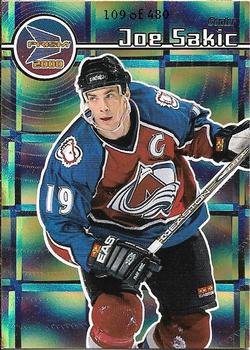 1999-00 Pacific Prism - Holographic Gold #41 Joe Sakic Front