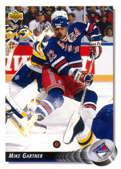 1992-93 Upper Deck #126 Mike Gartner Front