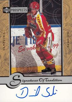 1999-00 Upper Deck Prospects - Signatures of Tradition #DS Daniel Sedin Front