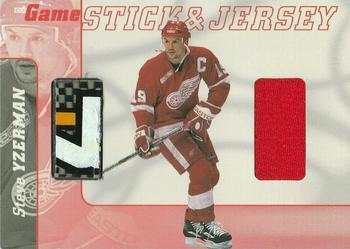 2000-01 Be a Player Signature Series - Jersey and Stick #GSJ-30 Steve Yzerman Front
