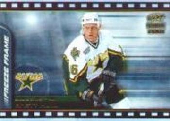 2000-01 Pacific Paramount - Freeze Frame #12 Brett Hull Front