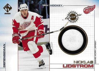 2000-01 Pacific Private Stock - Game Gear #45 Nicklas Lidstrom Front