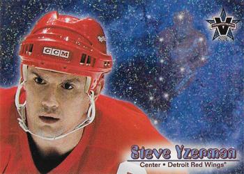 2000-01 Pacific Vanguard - Cosmic Force #5 Steve Yzerman Front