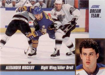 1993-94 Score Canadian - Dream Team #20 Alexander Mogilny Front