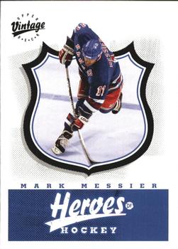 2000-01 Upper Deck Vintage - Heroes of Hockey: Mark Messier #HH42 Mark Messier Front