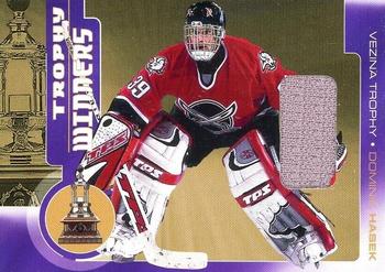 2001-02 Be a Player Between the Pipes - Trophy Winners #TW-02 Dominik Hasek Front