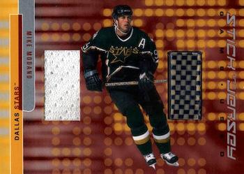 2001-02 Be a Player Signature Series - Jersey and Stick Cards #GSJ-20 Mike Modano Front