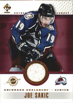 2001-02 Pacific Private Stock - Game Gear #31 Joe Sakic Front
