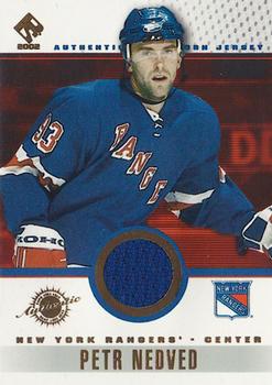 2001-02 Pacific Private Stock - Game Gear #68 Petr Nedved Front
