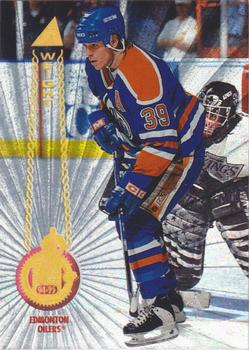 1994-95 Pinnacle - Rink Collection #18 Doug Weight Front