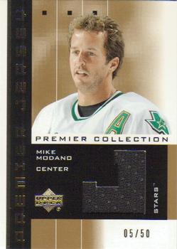 2002-03 Upper Deck Premier Collection - Jerseys Gold #PP-MM Mike Modano Front