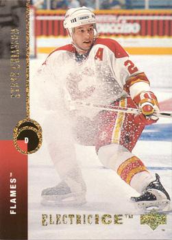 1994-95 Upper Deck - Electric Ice #197 Steve Chiasson Front