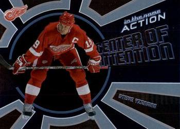 2003-04 In The Game Action - Center of Attention #CA-2 Steve Yzerman Front