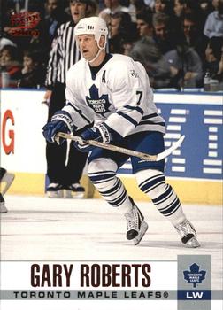 2003-04 Pacific - Red #322 Gary Roberts Front