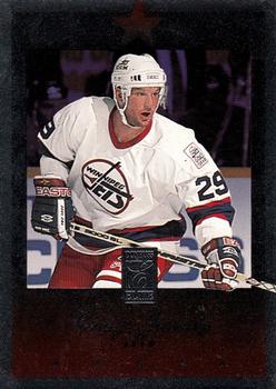 1995-96 Donruss Elite #33 Craig Janney Front