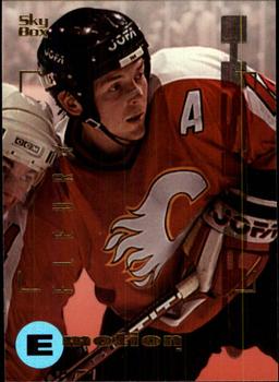 1995-96 SkyBox E-Motion #21 Theo Fleury Front