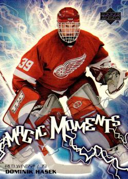 2003-04 Upper Deck - Magic Moments #MM-11 Dominik Hasek Front