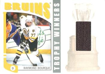 2004-05 In The Game Franchises US East - Trophy Winners #ETW-05 Ray Bourque Front