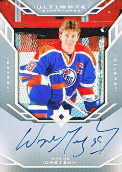 2004-05 Upper Deck Ultimate Collection - Signatures #US-WG1 Wayne Gretzky Front