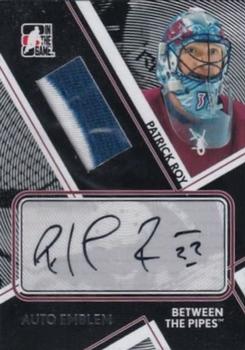2008-09 In The Game Between The Pipes - Auto Emblems #AE-PR1 Patrick Roy  Front