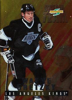 1995-96 Score - Dream Team #1 Wayne Gretzky Front
