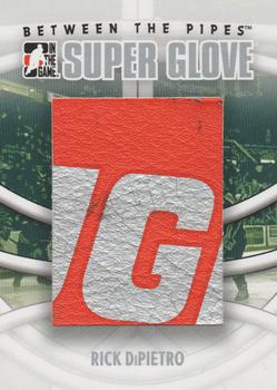 2008-09 In The Game Between The Pipes - Super Glove #SG-03 Rick DiPietro  Front