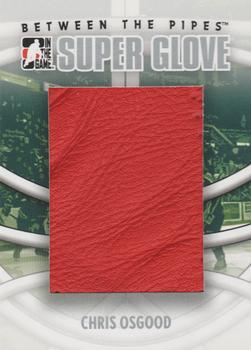 2008-09 In The Game Between The Pipes - Super Glove #SG-08 Chris Osgood  Front