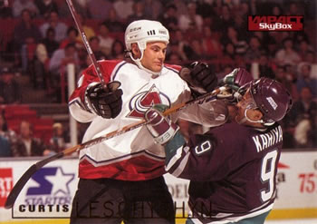 1995-96 SkyBox Impact #38 Curtis Leschyshyn Front