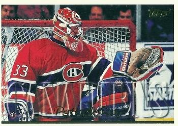 1995-96 Topps #60 Patrick Roy Front
