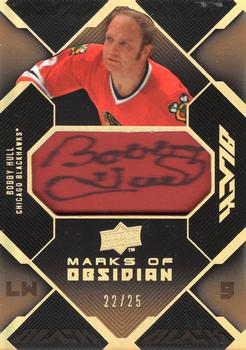 2008-09 UD Black - Marks of Obsidian Autographs Patches Gold #MO-BH Bobby Hull  Front