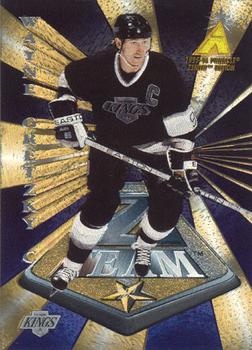 1995-96 Zenith - Z-Team #4 Wayne Gretzky Front