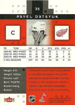 2005-06 Fleer Hot Prospects - Red Hot #35 Pavel Datsyuk Back