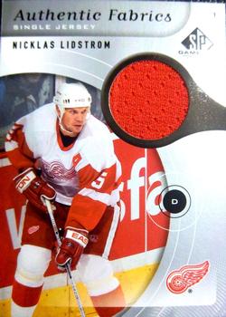 2005-06 SP Game Used - Authentic Fabrics #AF-NL Nicklas Lidstrom Front