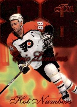 1996-97 Flair - Hot Numbers #8 Eric Lindros Front