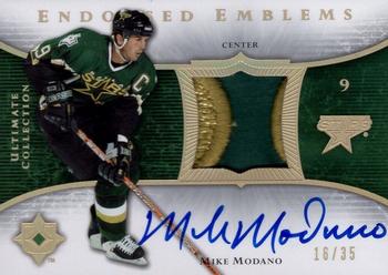 2005-06 Upper Deck Ultimate Collection - Endorsed Emblems #EE-MM Mike Modano Front
