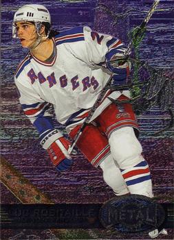 1996-97 Metal Universe #101 Luc Robitaille Front
