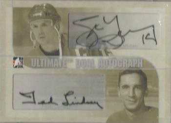 2006-07 In The Game Ultimate Memorabilia - Autos Dual #2 Steve Yzerman / Ted Lindsay  Front