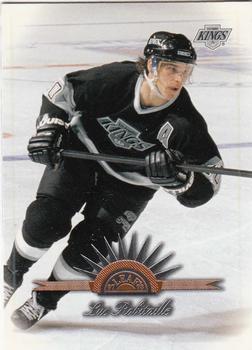 1997-98 Leaf #121 Luc Robitaille Front