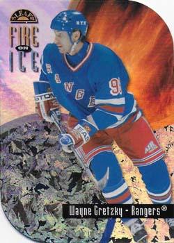 1997-98 Leaf - Fire on Ice #1 Wayne Gretzky Front