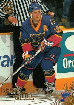 1997-98 Pacific Crown Collection #16 Brett Hull Front