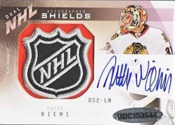 2009-10 Upper Deck The Cup - NHL Shields Dual Autographs #DS2-LN Ville Leino / Antti Niemi  Back